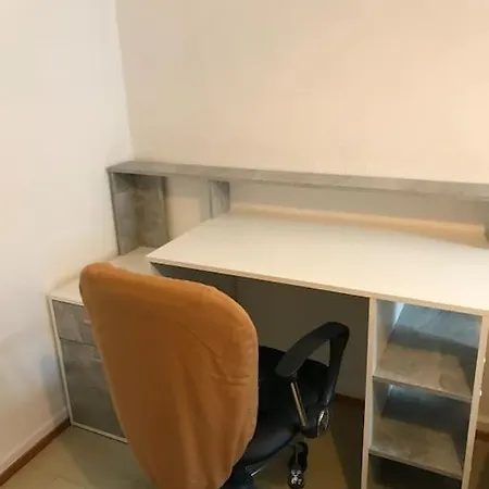 Maison De Ville 70 M2, Proche Du Centre-ville, Parking Prive Gratuit